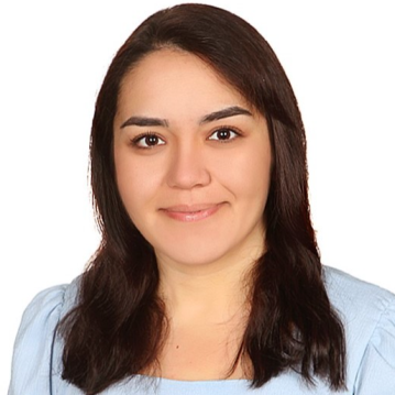Portrait of Research Assistant Deniz Göl